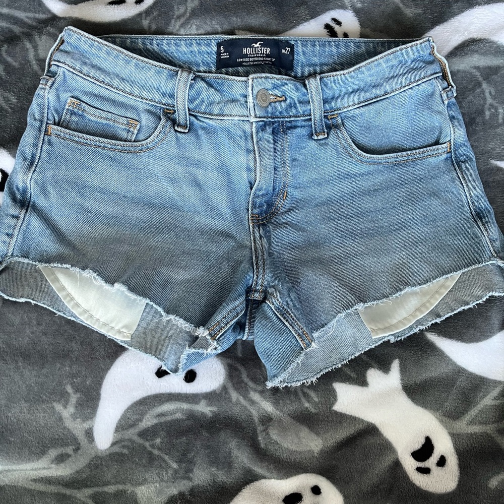Hollister Shorts Womens 5 Blue Denim Distressed Low Rise Boyfriend Short Stretch